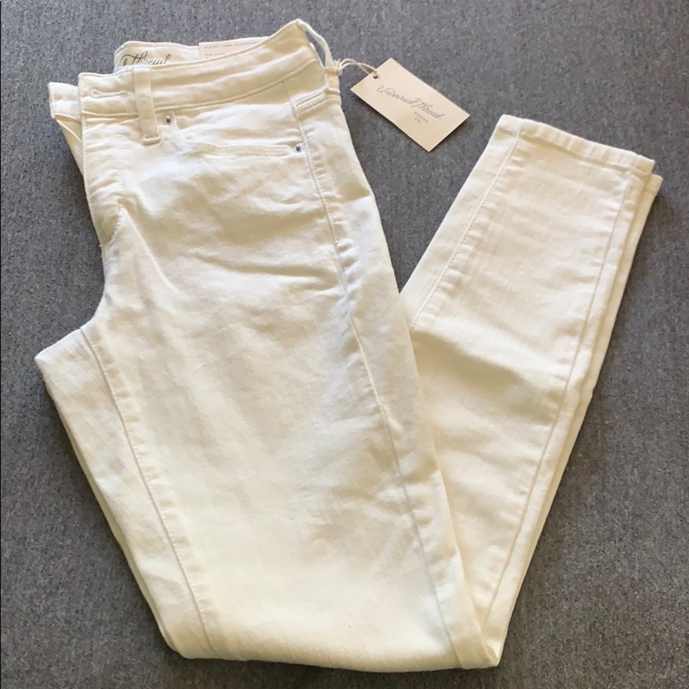 Universal Thread | white jeans NWT size 0